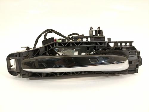 Front right exterior door handle MERCEDES-BENZ C-CLASS Convertible (A205) AMG C 43 4-matic (205.464) A0997602200 | A0997605601