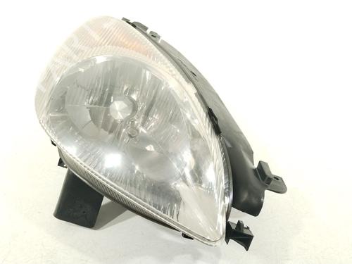 Phare droit Phare droit CITROËN XSARA PICASSO (N68) 2.0 HDi (90 hp) 34473822 34473822