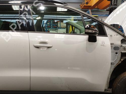 right-front-door-citroen-c3-aircross-ii-2r_-2c_-2017-34618482 main image