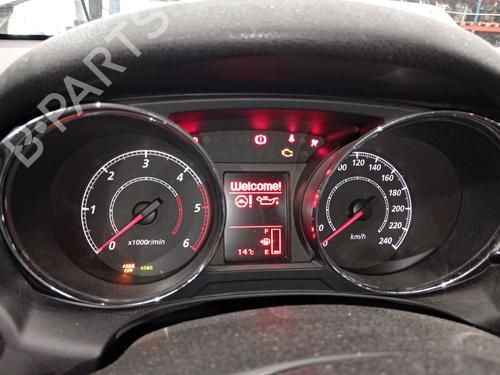 Used Instrument cluster Instrument cluster 36812422 36812422