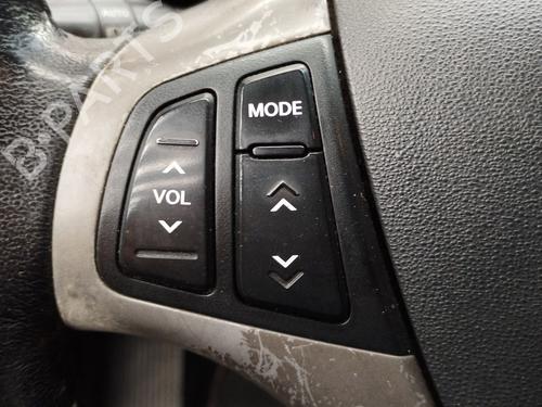 Used Steering wheel controls Steering wheel controls HYUNDAI i30 Estate (FD) 1.6 CRDi (116 hp) 36017148 36017148