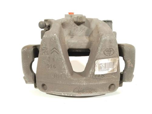 Used Right front brake caliper Right front brake caliper 31586028 31586028