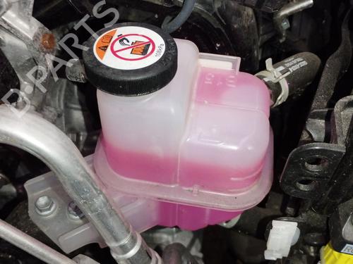 expansion-tank-toyota-yaris-_p21_-_pa1_-_ph1_-2020-32522142 main image