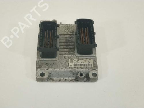 engine-control-unit-ecu-lancia-ypsilon-843_-2003-2004-2005-2006-2007-2008-2009-2010-2011-36798654 main image