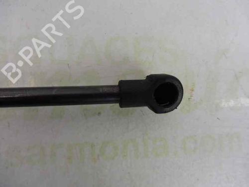 Tailgate lift support TOYOTA YARIS (_P13_) 1.0 (KSP130_, KSP130) | BP14302222C138 