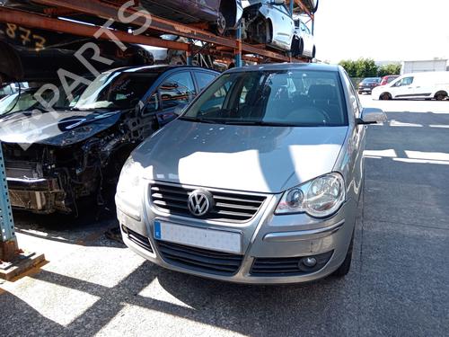 Right headlight VW POLO IV (9N_, 9A_) 1.6 16V | BP29122053C29 