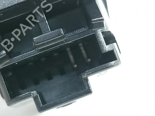 Interior roof light MERCEDES-BENZ C-CLASS Convertible (A205) AMG C 43 4-matic (205.464) | BP18833901I8 
