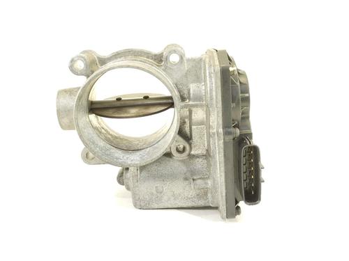 Used Throttle body Throttle body 10743707 10743707