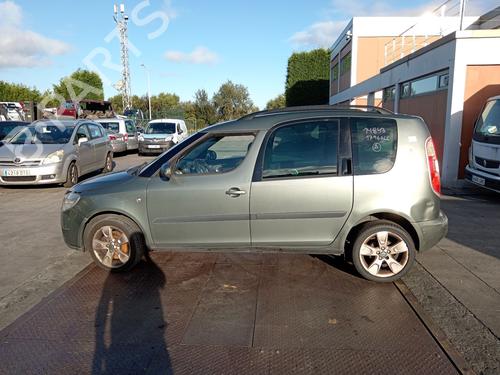 Engine control unit (ECU) SKODA ROOMSTER (5J7) 1.9 TDI | BP28021734M57 