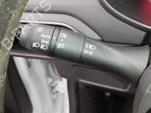 Used Headlight switch DACIA SANDERO III 1.0 TCe 90 (91 hp) 32172974