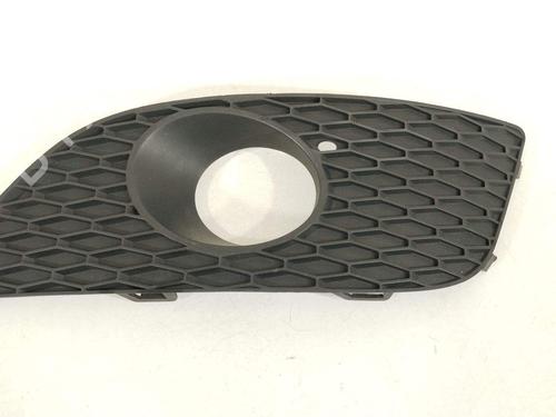 grille-seat-leon-1p1-2005-2006-2007-2008-2009-2010-2011-2012-2013-38074429 main image