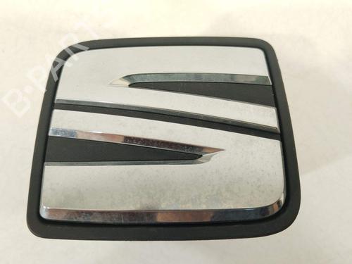 Used Tailgate handle Tailgate handle 39379843 39379843