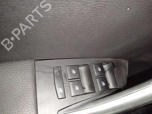 Used Left front window switch Left front window switch 38439906 38439906