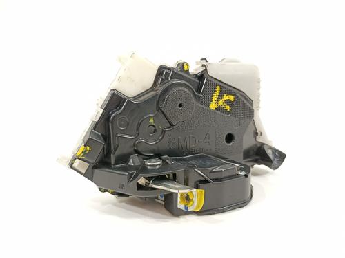 Used Front left lock TOYOTA YARIS (_P13_) [2010-2020]  16793154
