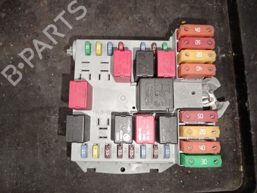 Sikringsdåse Sikringsdåse CITROËN JUMPER II Van 2.2 HDi 120 (120 hp) 37467031 37467031