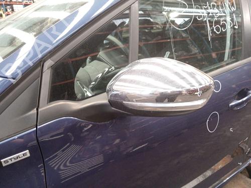 Retrovisor esquerdo Retrovisor esquerdo 35951938 35951938
