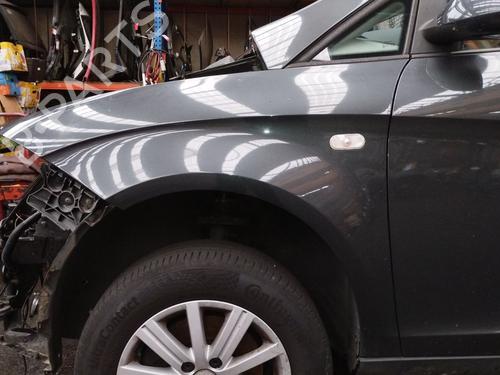 Used Left front fenders SEAT ALTEA XL (5P5, 5P8) 1.6 TDI (105 hp) 30804412