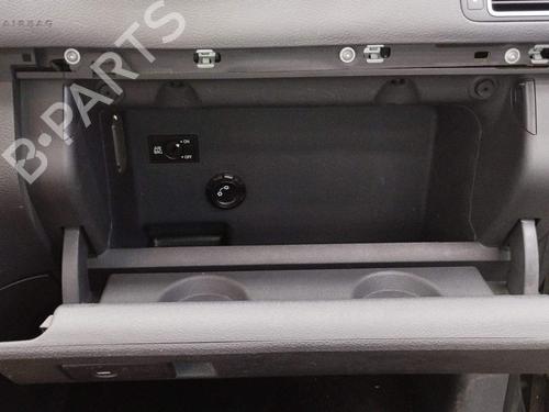 Handskerum VW TOURAN (1T3) 2.0 TDI | BP38264863C95 - Image 2