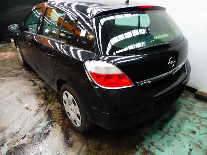 Boîtier Moteur UCE OPEL ASTRA H BERLINA 2004 - Ref 0281011943 - Pièce D'occasion