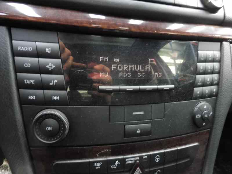 Autoradio Mercedes Benz E Class W211 E 270 Cdi 211 016 B Parts