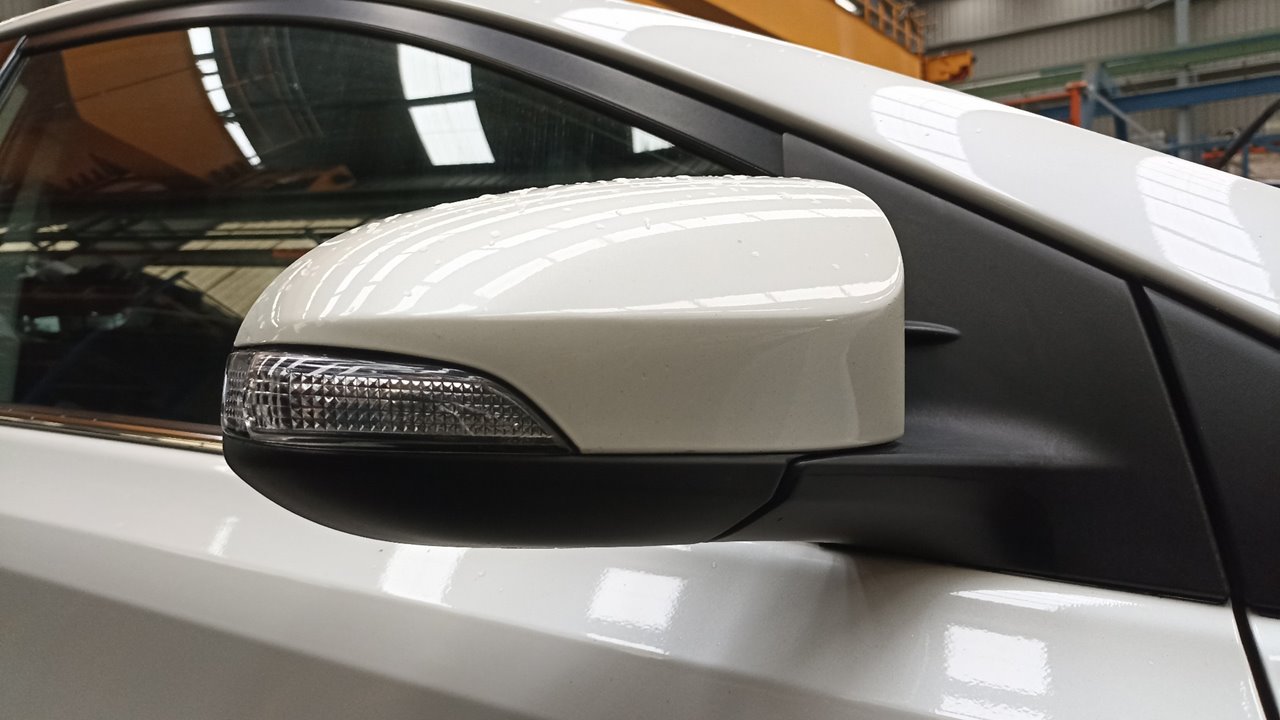 Right mirror TOYOTA AURIS (_E15_) 1.8 Hybrid (ZWE150_) 9767843 BParts
