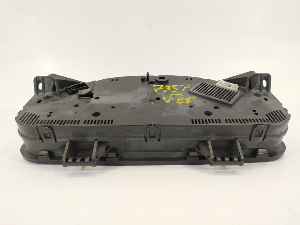 Instrument cluster MERCEDESBENZ SPRINTER 3t Van (B903) 311 CDI