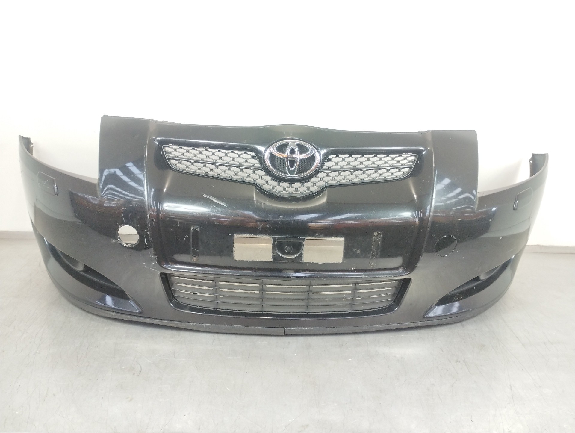 Front bumper TOYOTA AURIS (_E15_) 15554772 BParts