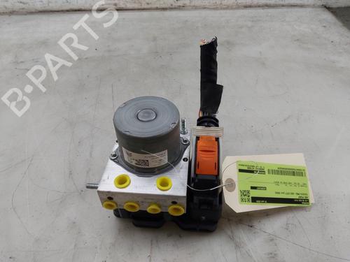 Used ABS pump ABS pump TOYOTA PROACE CITY Box Body/MPV (BPZ_) 1.5 D-4D 130 (BPZM) (131 hp) 33718190 33718190