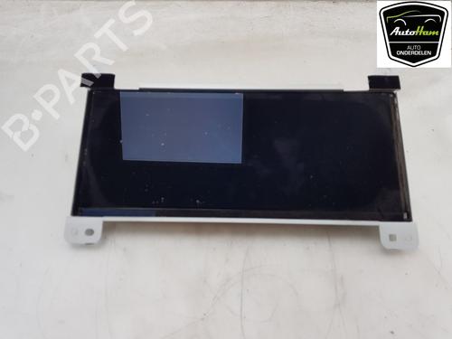 Used Instrument cluster TESLA MODEL S (5YJS) P100D AWD (612 hp) 19497338