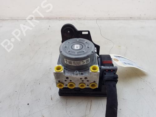 abs-pump-vw-golf-vii-5g1-bq1-be1-be2-2012-2013-2014-2015-2016-2017-2018-2019-2020-2021-26527067 main image