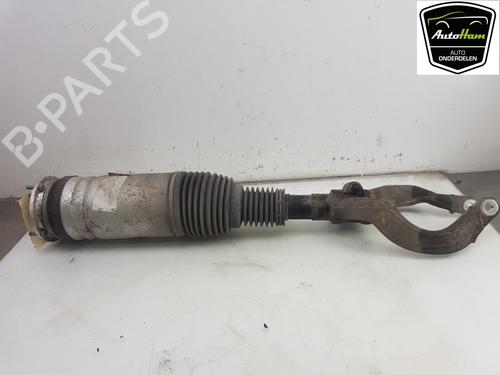 Used Right front shock absorber LAND ROVER RANGE ROVER SPORT II (L494) 3.0 TDV6 4x4 (258 hp) 13106953