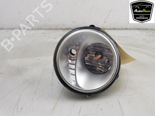 Used Right front fog light Right front fog light 20208622 20208622