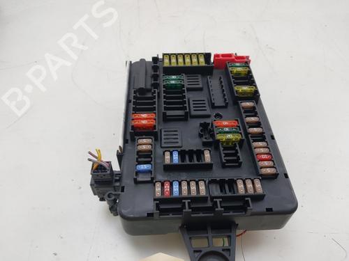 Used Fuse box BMW 1 (F20) 116 i (136 hp) 27615267