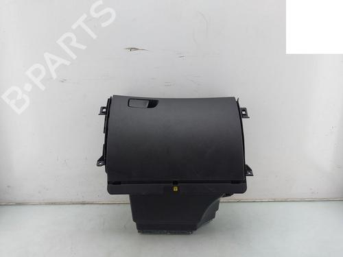 Used Glove box Glove box RENAULT MEGANE IV Grandtour (K9A/M/N_) 1.3 TCe 140 (K9NB) (140 hp) 33617292 33617292