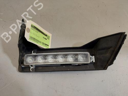 Used Right daytime light Right daytime light 36839126 36839126