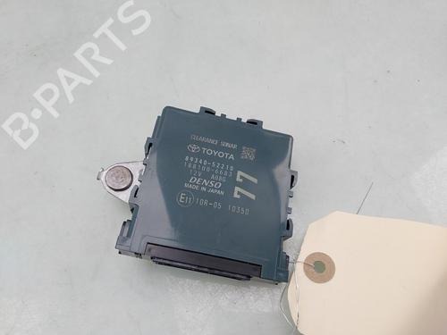 Used Electronic module TOYOTA YARIS (_P21_, _PA1_, _PH1_) 1.5 Hybrid (MXPH10, MXPH11) (116 hp) 32263055