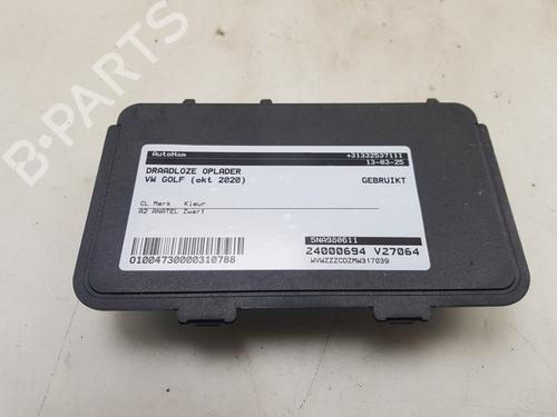 andre-vw-golf-viii-cd1-da1-2019-24446970 main image