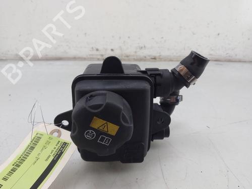 Used Expansion tank BMW i3 (I01) Electric (170 hp) 31170330