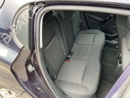 Seats set PEUGEOT 208 I (CA_, CC_) 1.2 VTI 82 | BP32359402C78