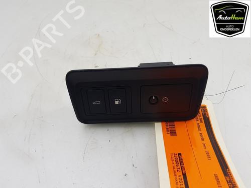 Used Switch LAND ROVER RANGE ROVER SPORT II (L494) 2.0 P400e PHEV 4x4 (300 hp) 12048283