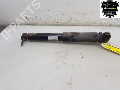 Used Right rear shock absorber RENAULT MEGANE IV Hatchback (B9A/M/N_) 1.5 Blue dCi 115 (B9A6) (116 hp) 17373842