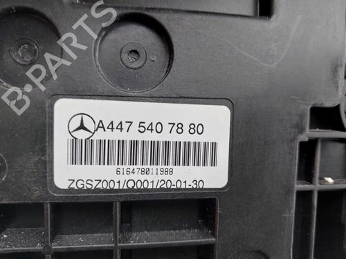 Fuse box MERCEDES-BENZ VITO Van (W447) 114 CDI (447.601, 447.603, 447.605) | BP38168737E1 - Image 4