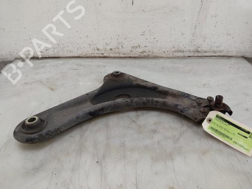 Bras de suspension avant droit Bras de suspension avant droit CITROËN DS3 (SA_) 1.6 VTi 120 (120 hp) 35782956 35782956