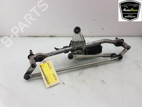 Used Front wipers mechanism AUDI Q2 (GAB, GAG) 1.4 TFSI (150 hp) 17183720