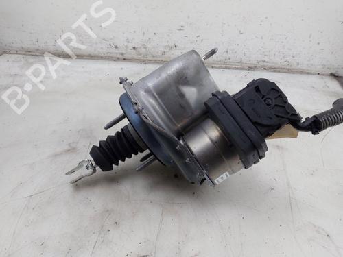 Used Servo brake Servo brake TOYOTA YARIS CROSS (MXP_) 1.5 Hybrid (MXPJ10) (116 hp) 32045138 32045138