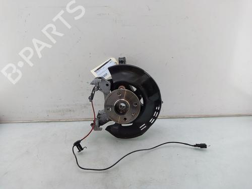 Used Left front steering knuckle TOYOTA AYGO X (_B7_) 1.0 VVT-i (KGB70) (72 hp) 28112509