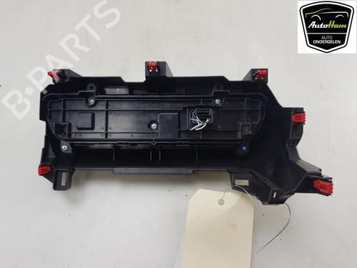 Climate control TOYOTA YARIS (_P21_, _PA1_, _PH1_) 1.5 Hybrid (MXPH10, MXPH11) | BP15186999I5 