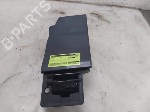 fuel-flap-renault-trafic-iii-van-fg_-2014-34539562 main image