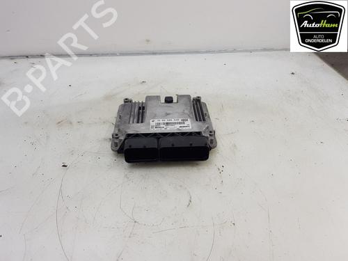 Used Engine control unit (ECU) Engine control unit (ECU) 12043235 12043235