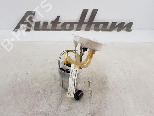 Used Fuel pump BMW 1 (F20) 118 d (150 hp) 12019416